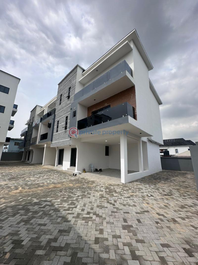 4 bedroom Terraced Duplex For Sale Ologolo Lekki Lagos - 0