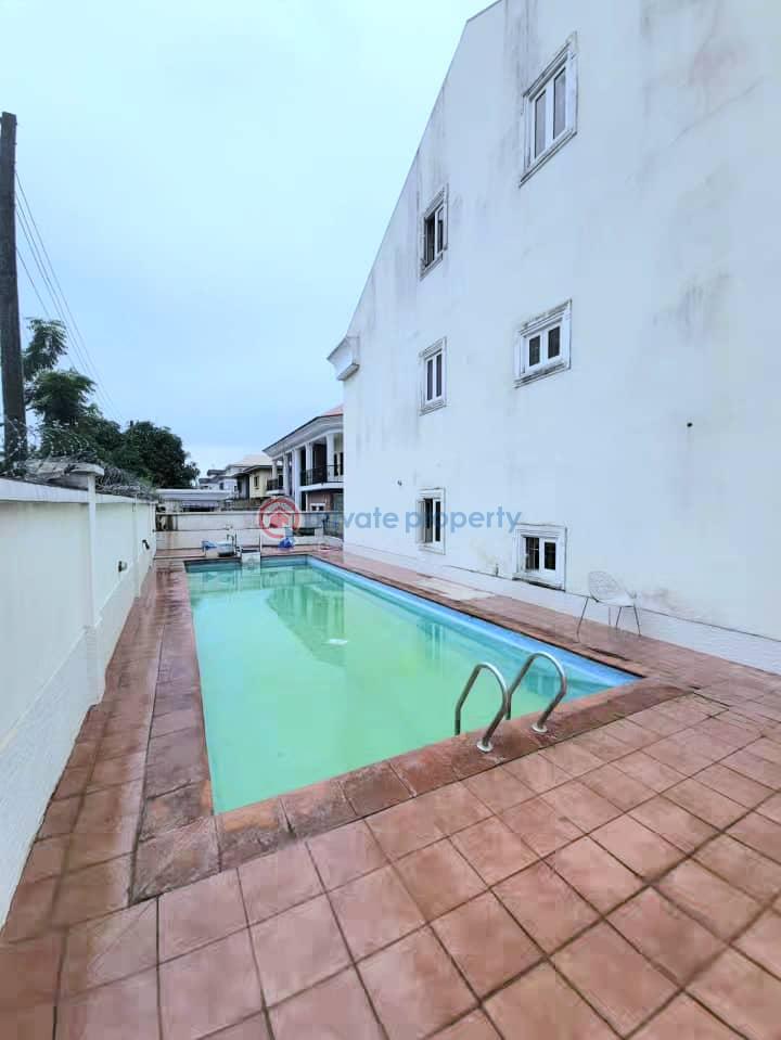 Spacious 4-bedroom terrace duplex - 14 4 bedroom Terraced Duplex For Rent Lekki Phase 1 Lagos - 14