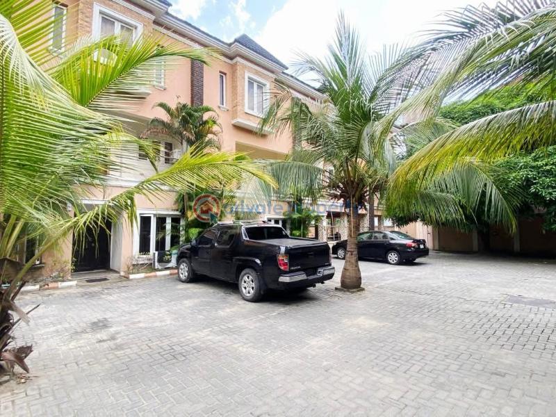 4 bedroom Terraced Duplex For Sale Osapa Lekki Lagos - 0