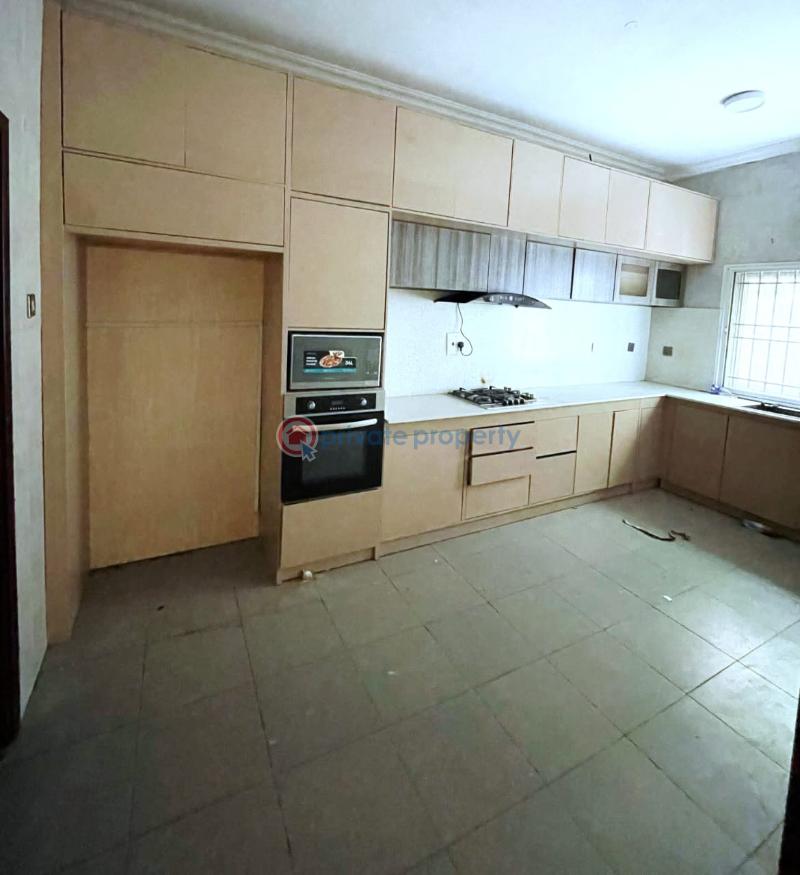 4 bedroom Terraced Duplex For Rent Old Ikoyi Lagos - 17