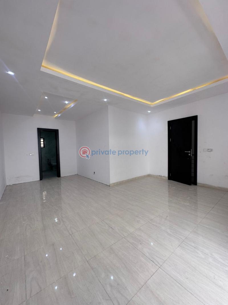 4 bedroom Terraced Duplex For Sale Ologolo Lekki Lagos - 17