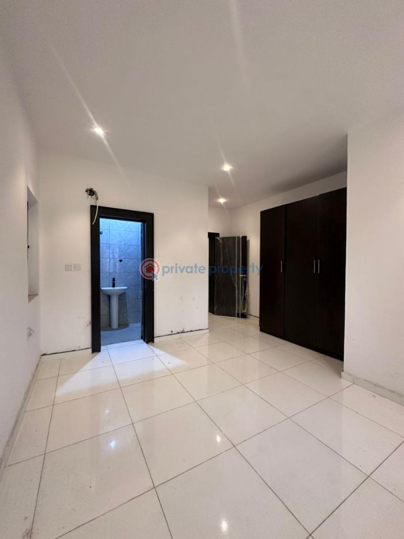 4 bedroom Terraced Duplex For Sale Ologolo Lekki Lagos - 9