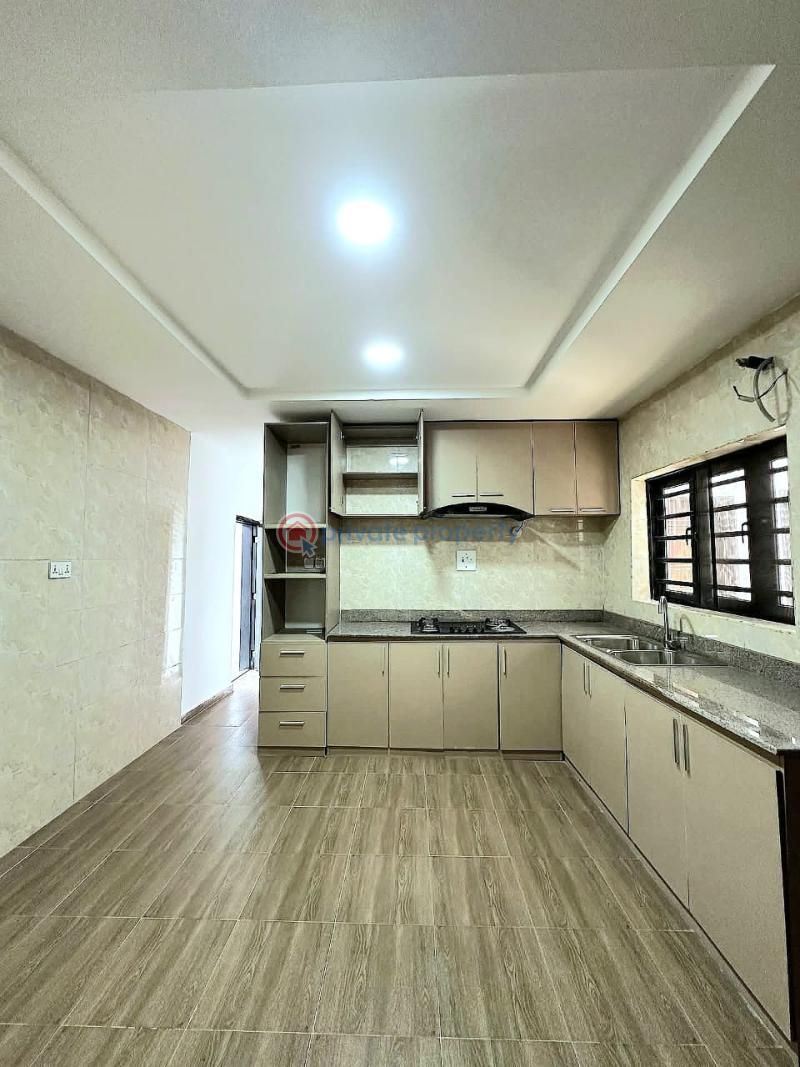 Spacious 4-bedroom terrace duplex + bq with pool - 1 4 bedroom Terraced Duplex For Rent Ologolo Lekki Lagos - 1