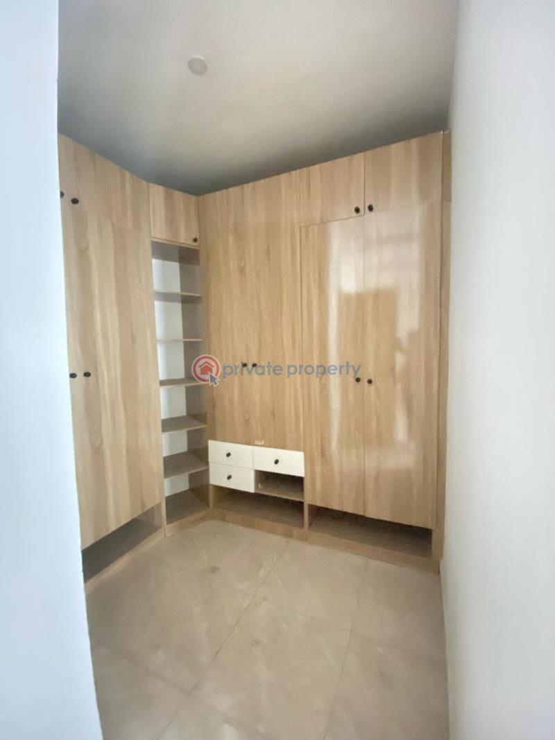 Spacious 4 bedroom terrace duplex for sale ‼️ - 6 4 bedroom House For Sale Vgc,lekki Lagos Victoria Garden City Lekki Lagos - 6