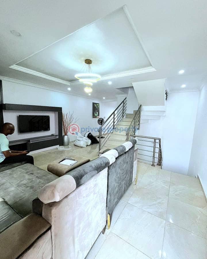 Spacious 4-bedroom terrace duplex - 1 4 bedroom Terraced Duplex For Sale Ikate Elegushi Lekki Lagos - 1