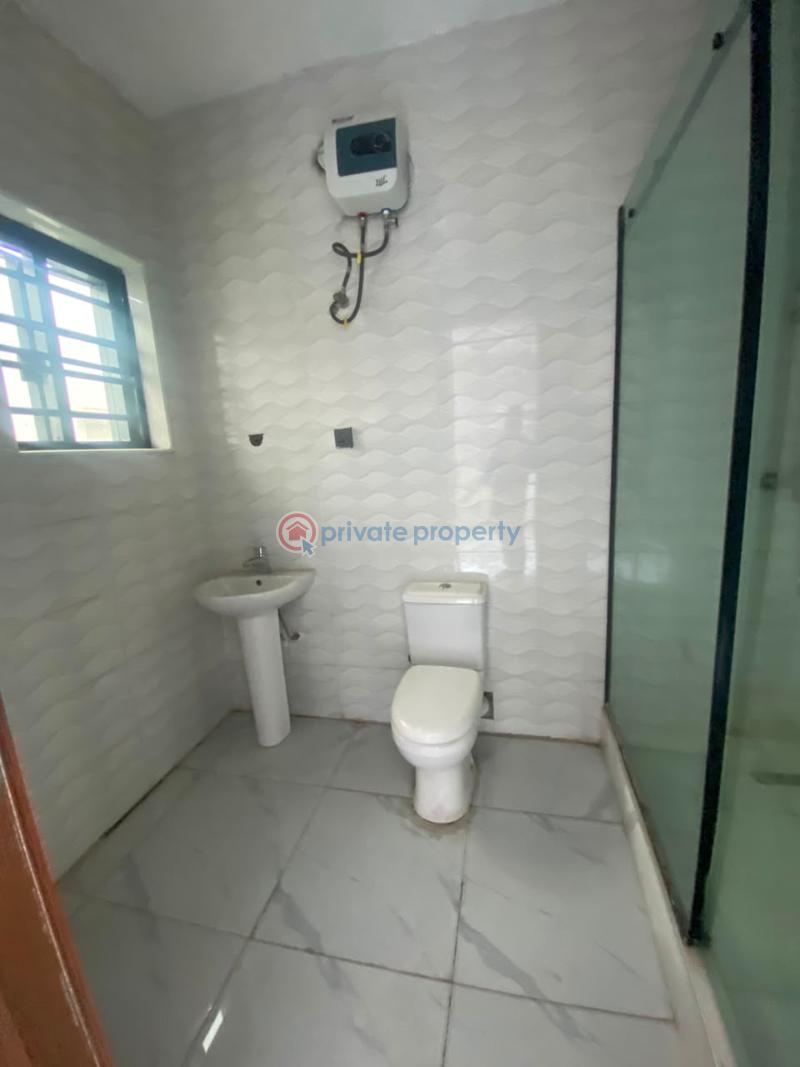 4 bedroom Terraced Duplex For Sale Chevron Drive Lekki Lagos - 11