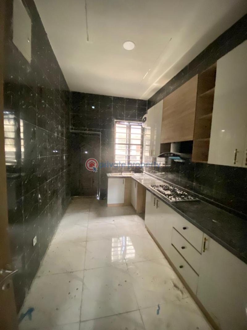 4 bedroom Terraced Duplex For Rent In An Estate Ikota Lekki Lagos - 4