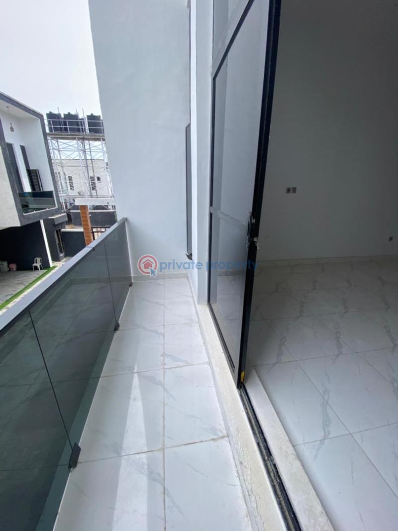 4 bedroom Terraced Duplex For Rent In An Estate Ikota Lekki Lagos - 13