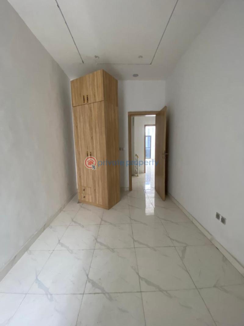 4 bedroom Terraced Duplex For Rent In An Estate Ikota Lekki Lagos - 12