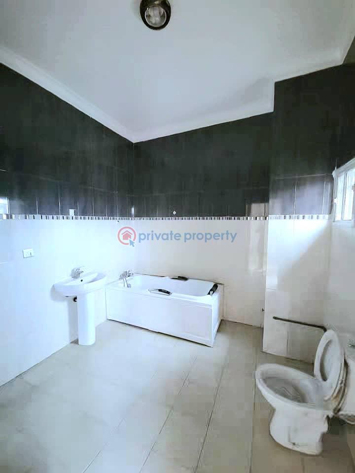 Spacious 4-bedroom terrace duplex - 10 4 bedroom Terraced Duplex For Rent Lekki Phase 1 Lagos - 10