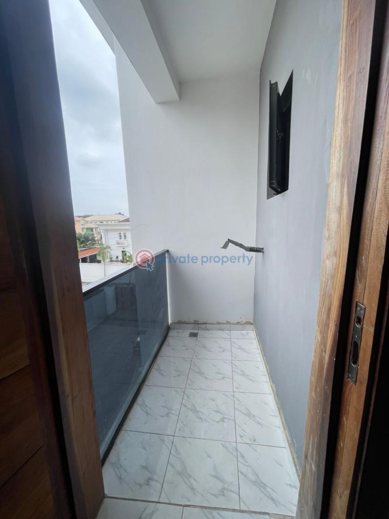 Flat & Apartment For Rent Off Admiralty Way Lekki Phase 1 Lagos - 5