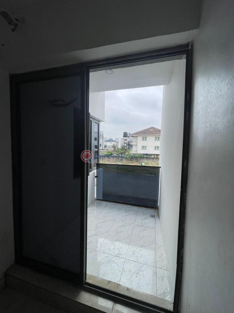 Flat & Apartment For Rent Off Admiralty Way Lekki Phase 1 Lagos - 15