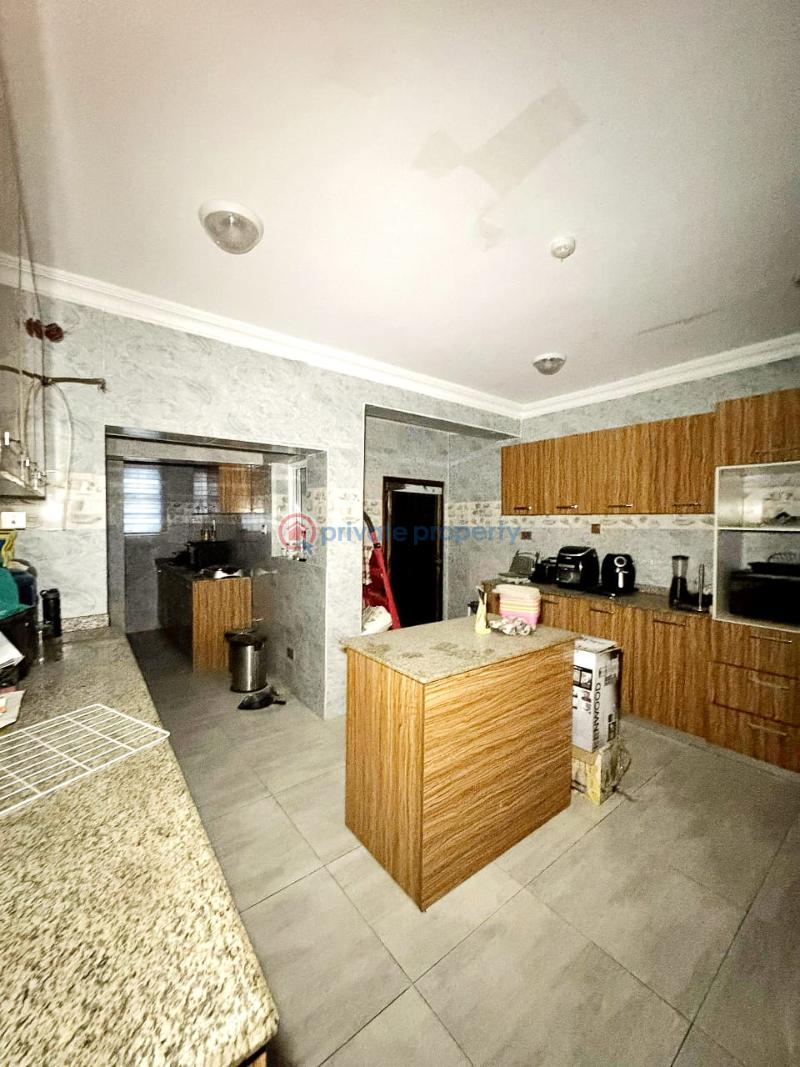 4 bedroom Terraced Duplex For Sale Oniru Victoria Island Lagos - 3