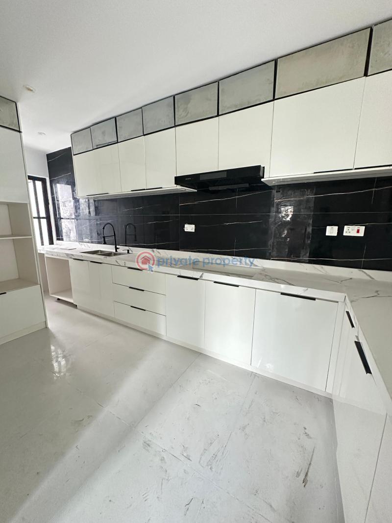 Spacious 4 bedroom terrace duplex with bq, gym, playground and swimming pool - 5 4 bedroom Terraced Duplex For Sale Lekki Lagos - 5