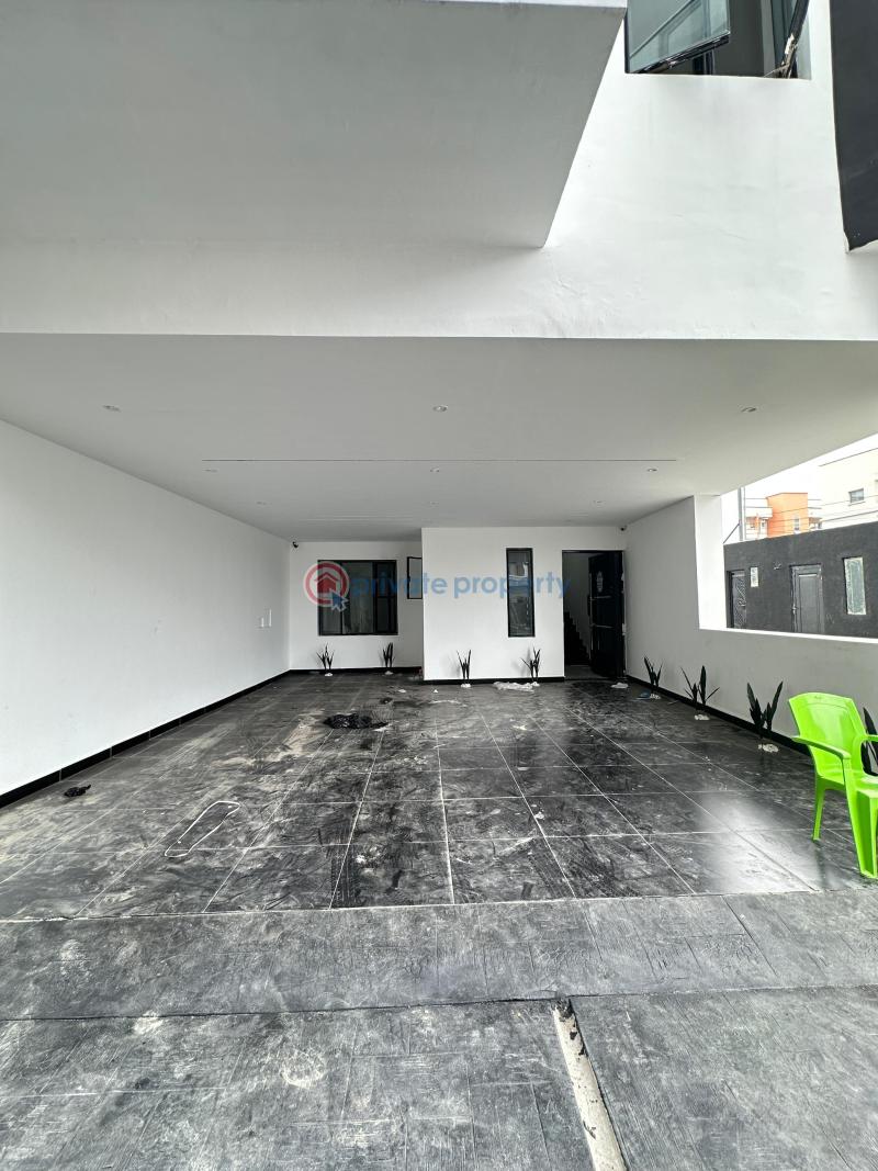 Spacious 4 bedroom terrace duplex with bq, gym, playground and swimming pool - 1 4 bedroom Terraced Duplex For Sale Ikate Elegushi Lekki Lagos - 1