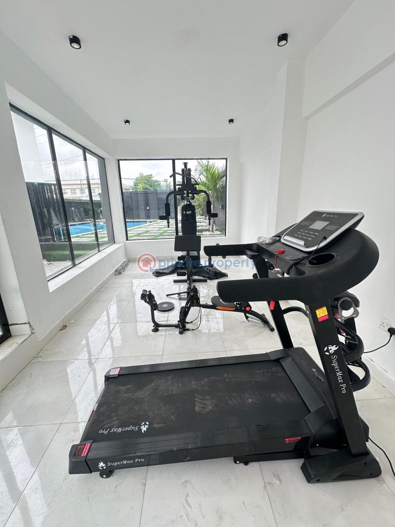 Spacious 4 bedroom terrace duplex with bq, gym, playground and swimming pool - 18 4 bedroom Terraced Duplex For Sale Lekki Lagos - 18