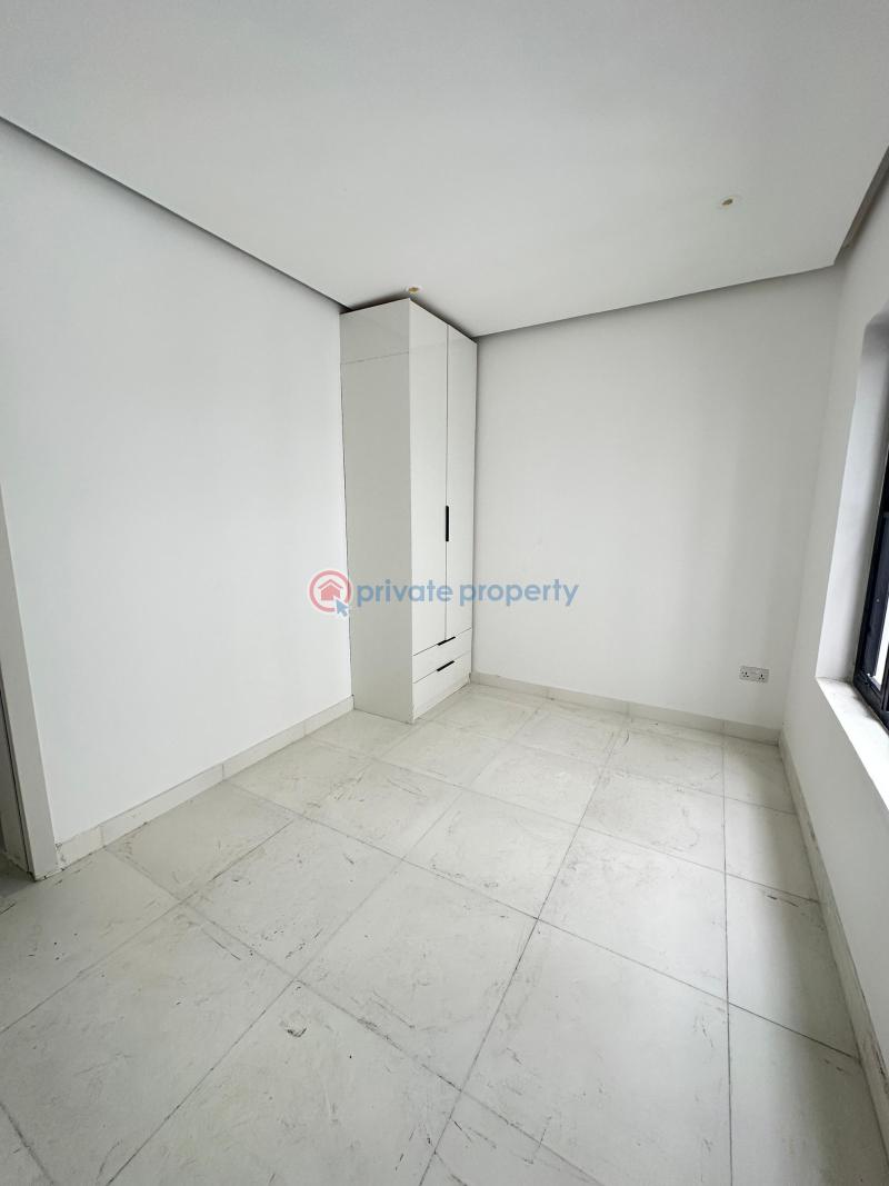 Spacious 4 bedroom terrace duplex with bq, gym, playground and swimming pool - 9 4 bedroom Terraced Duplex For Sale Lekki Lagos - 9