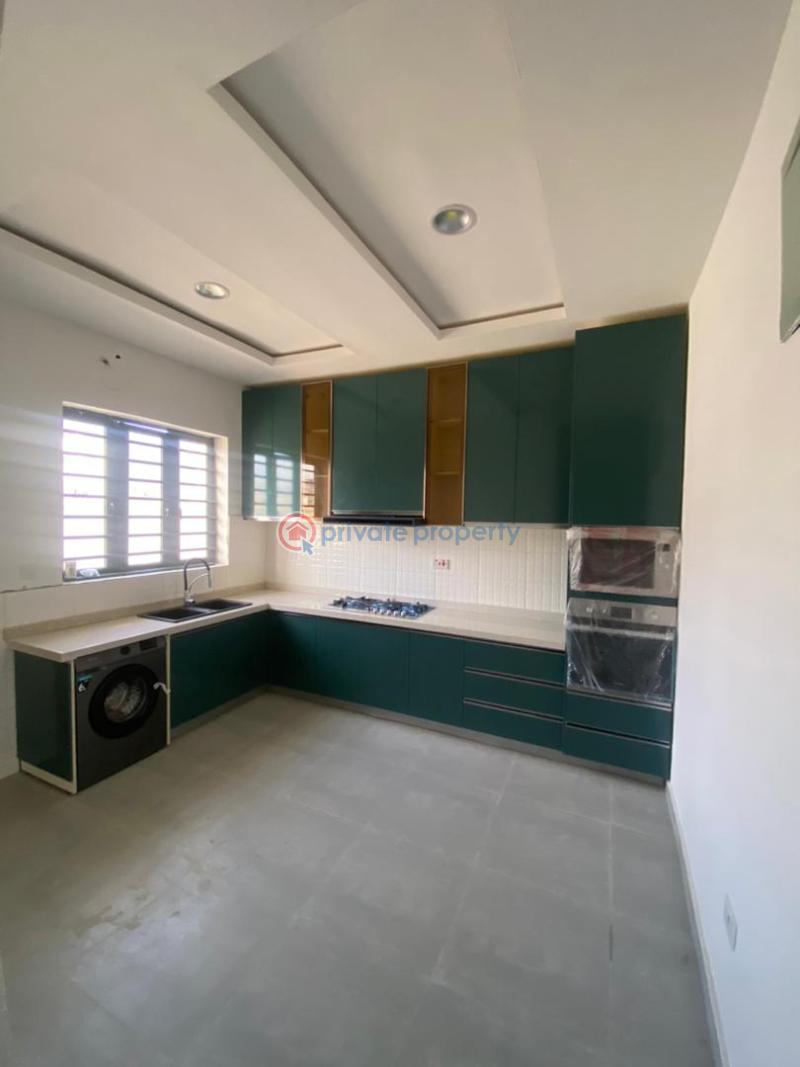 4 bedroom Terraced Duplex For Sale Off Freedom Way Lekki Phase 1 Lagos - 8