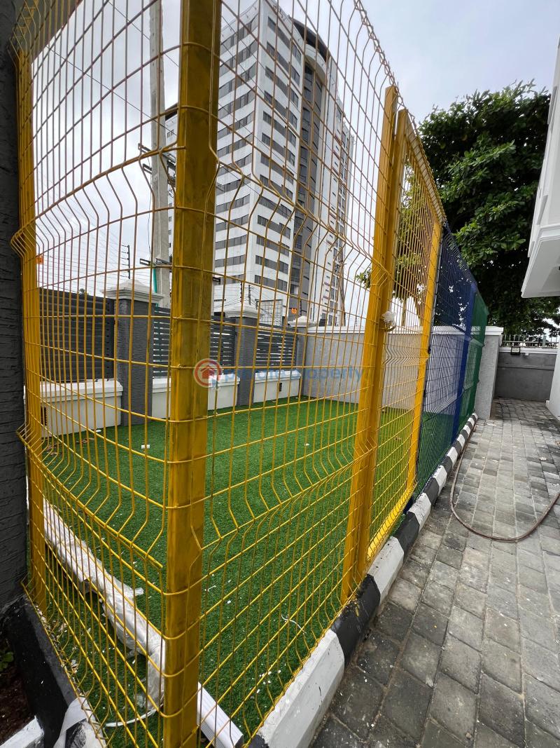 4 bedroom Terraced Duplex For Sale Victoria Island Lagos - 14