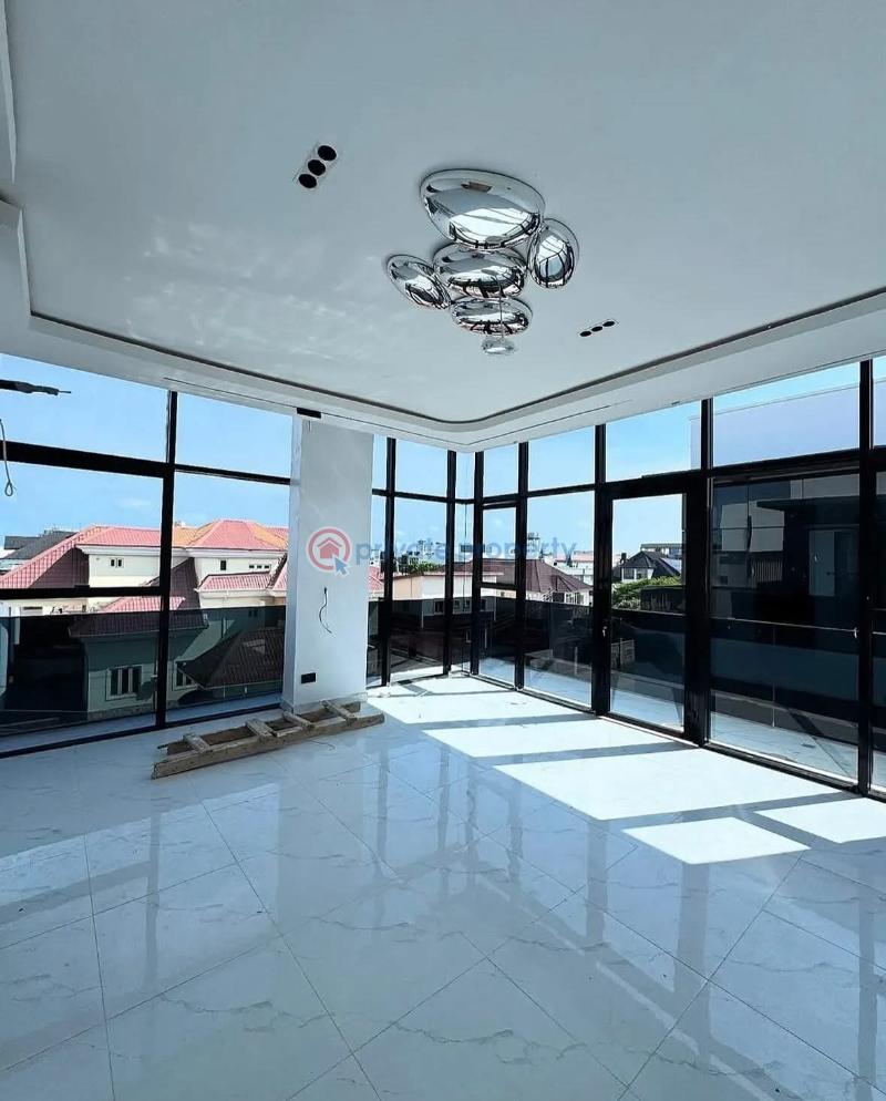 Spacious 4 bedroom terrace duplexes with 2 living area - 15 4 bedroom Terraced Duplex For Sale Lekki Phase 1 Lagos - 15