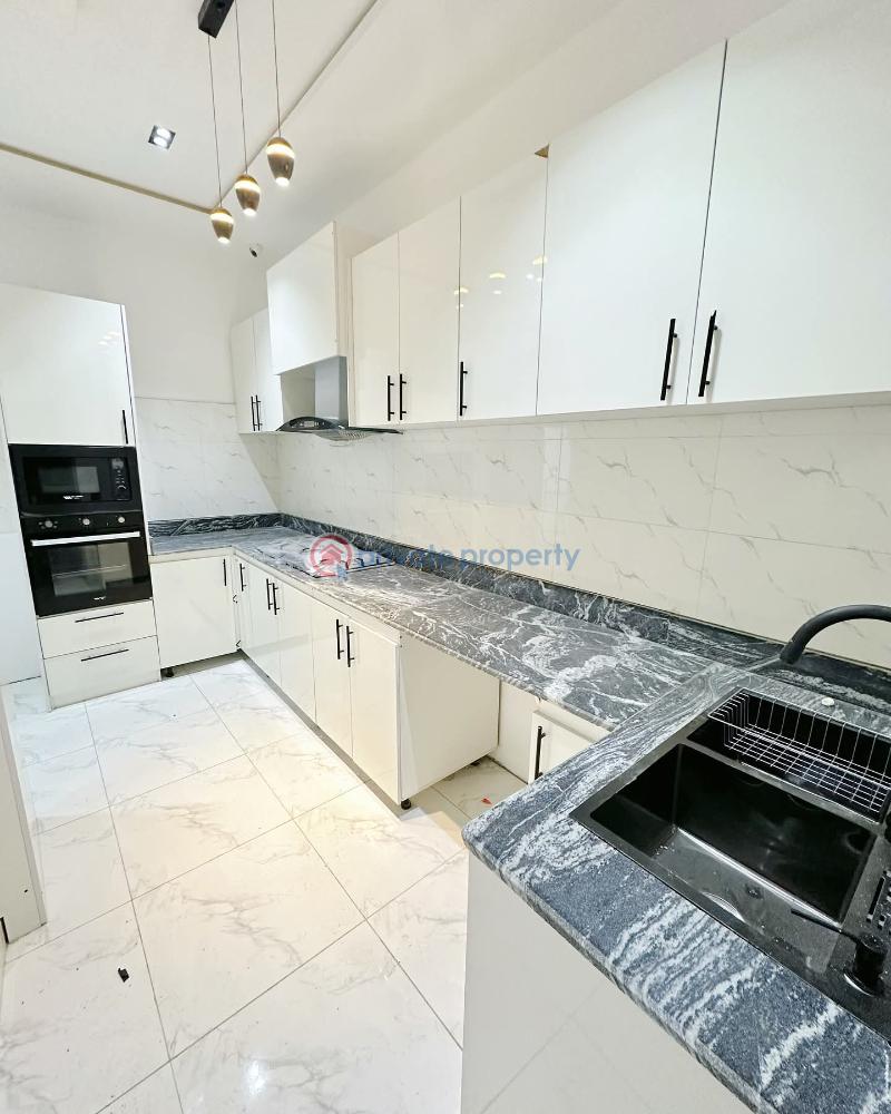Spacious 4 bedroom terrace for sale - 13 4 bedroom Terraced Duplex For Sale Ologolo Lekki Lagos - 13