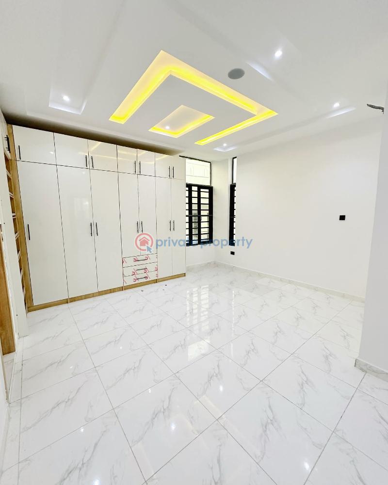 Spacious 4 bedroom terrace for sale - 10 4 bedroom Terraced Duplex For Sale Ologolo Lekki Lagos - 10