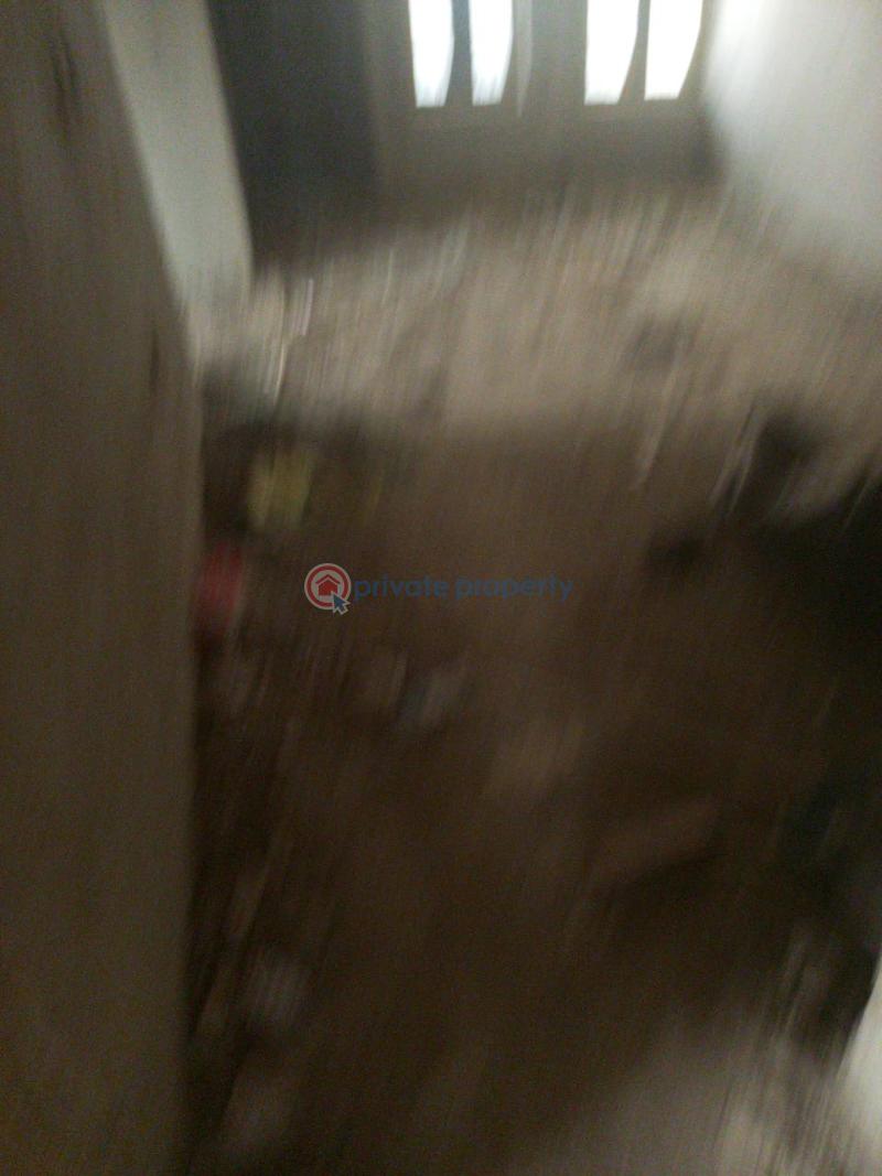 4 bedroom Terrace For Sale Durumi Abuja Phase 2  - 3