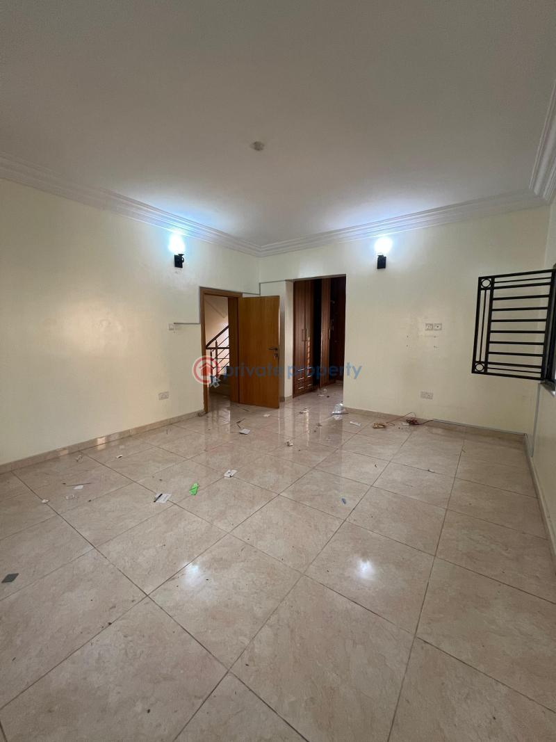 Spacious 4-bedroom terraced duplex - 4 4 bedroom Terraced Duplex For Rent Osapa Lekki Lagos - 4