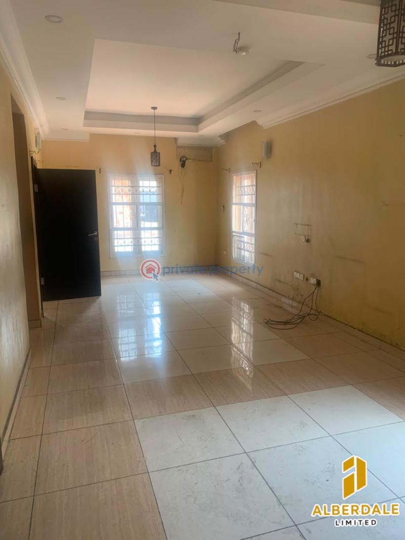 4 bedroom Terraced Duplex For Rent Anthony Village Maryland Lagos - 2