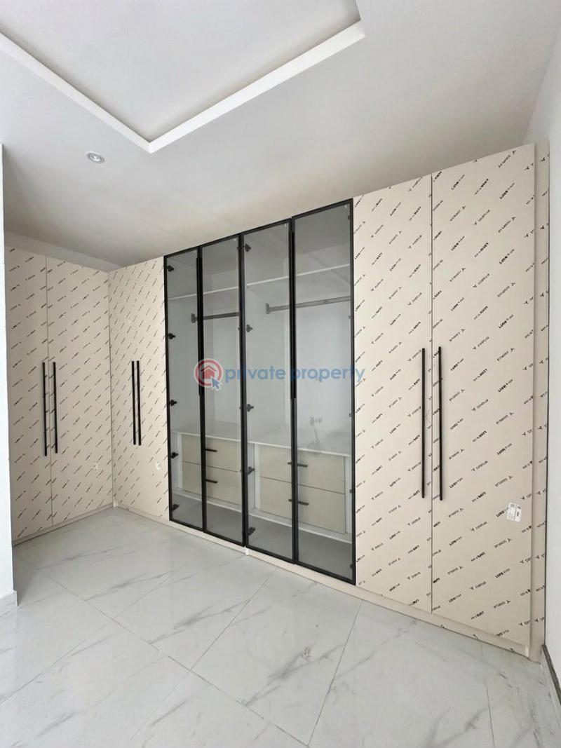 4 bedroom Terraced Duplex For Sale Victoria Island Lagos - 4