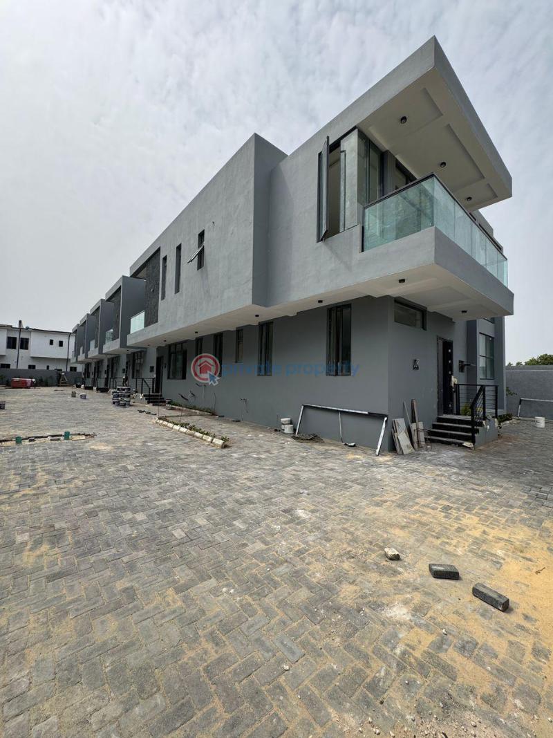 4 bedroom Terraced Duplex For Sale New Road Igbo Efon Lekki Lagos - 0