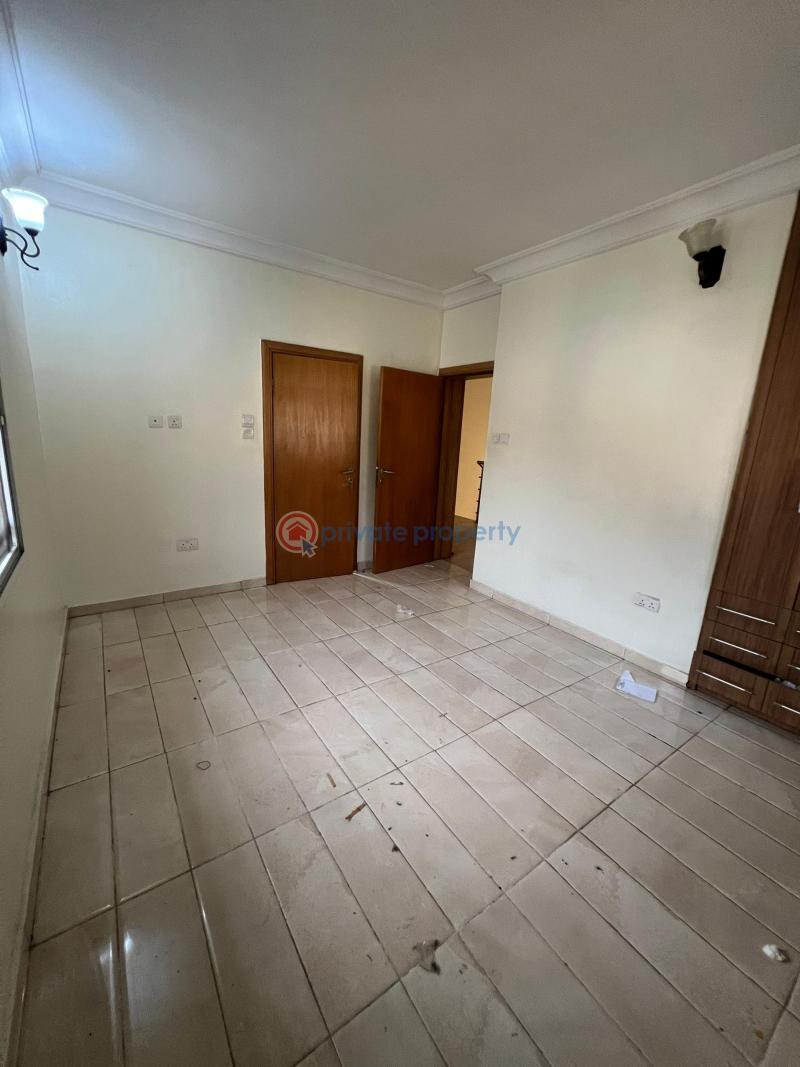 Spacious 4-bedroom terraced duplex - 13 4 bedroom Terraced Duplex For Rent Osapa Lekki Lagos - 13