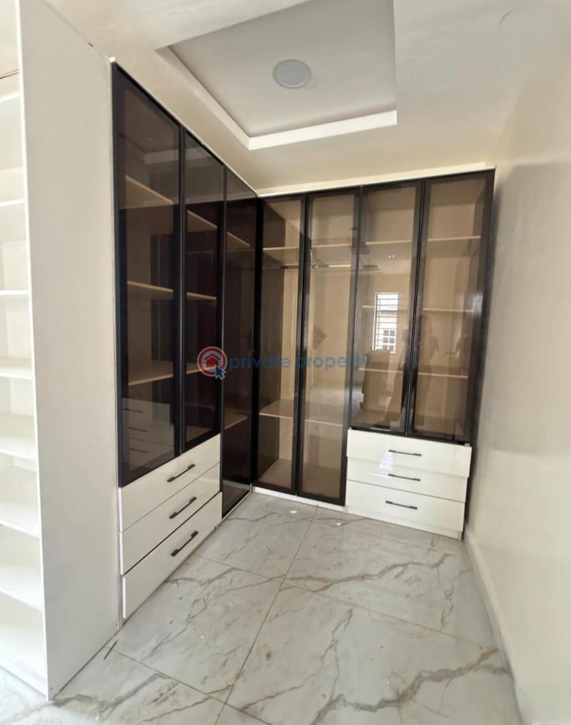 4 bedroom Semi detached Duplex For Sale Gbagada Phase 1 Lagos - 6