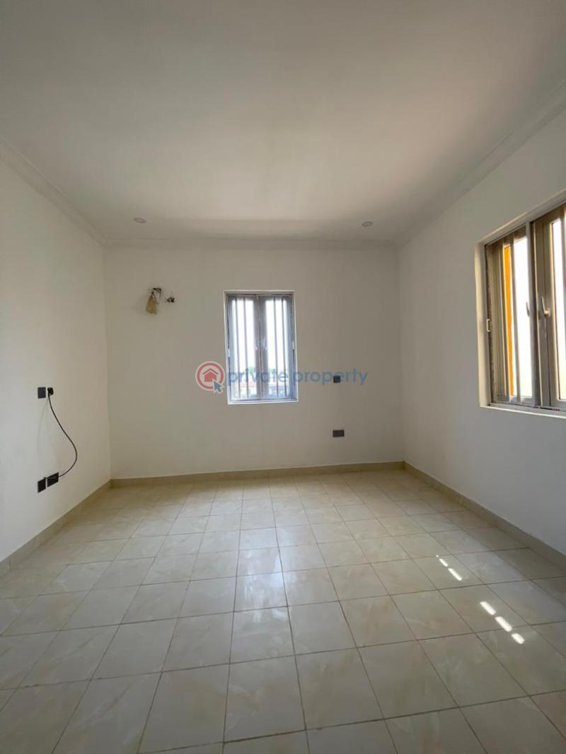 4 bedroom Terraced Duplex For Sale Alagomeji Yaba Lagos - 8