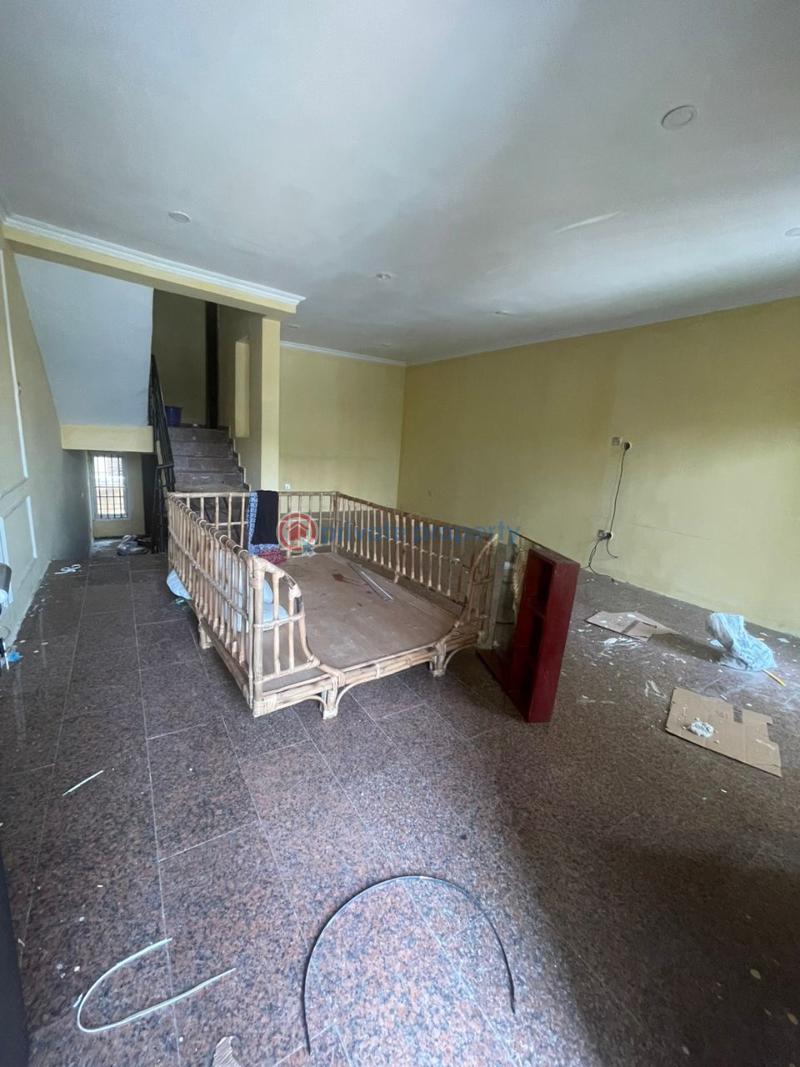 4 bedroom Terraced Duplex For Rent Osapa Lekki Lagos - 8