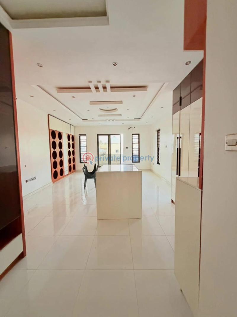 4 bedroom Detached Duplex For Sale Magodo Phase 2 Gra Kosofe/Ikosi Lagos - 9