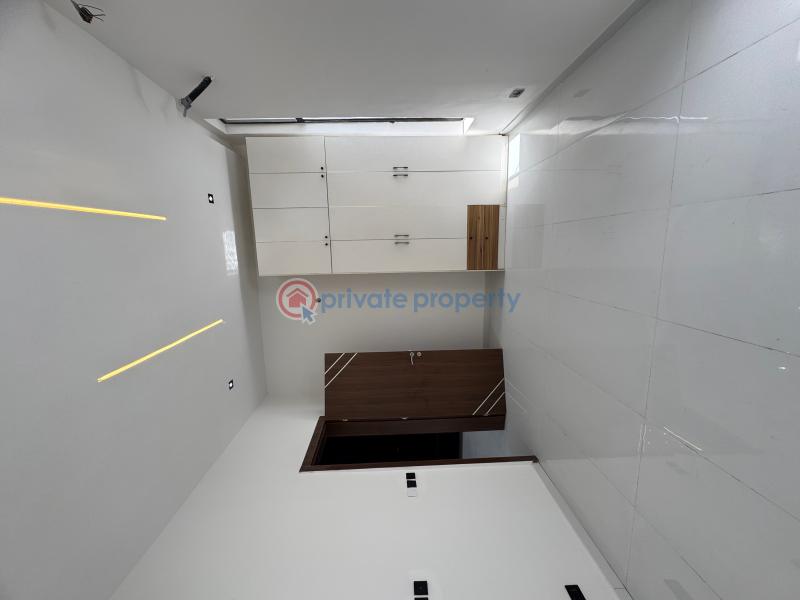 4 bedroom Detached Duplex For Sale Ikota Lekki Lagos - 8