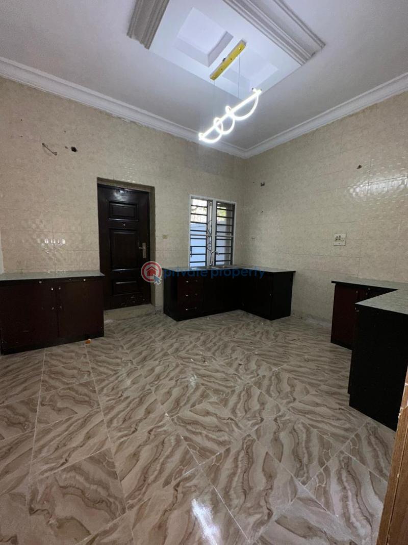 4 bedroom Detached Duplex For Rent Spg Road Ologolo Lekki Lagos. Ologolo Lekki Lagos - 3