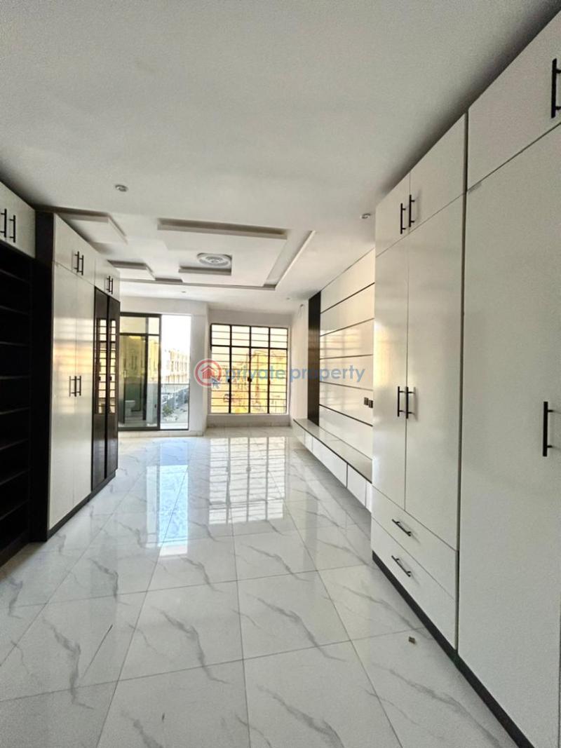 4 bedroom Semi detached Duplex For Sale Ikota Lekki Lagos - 4