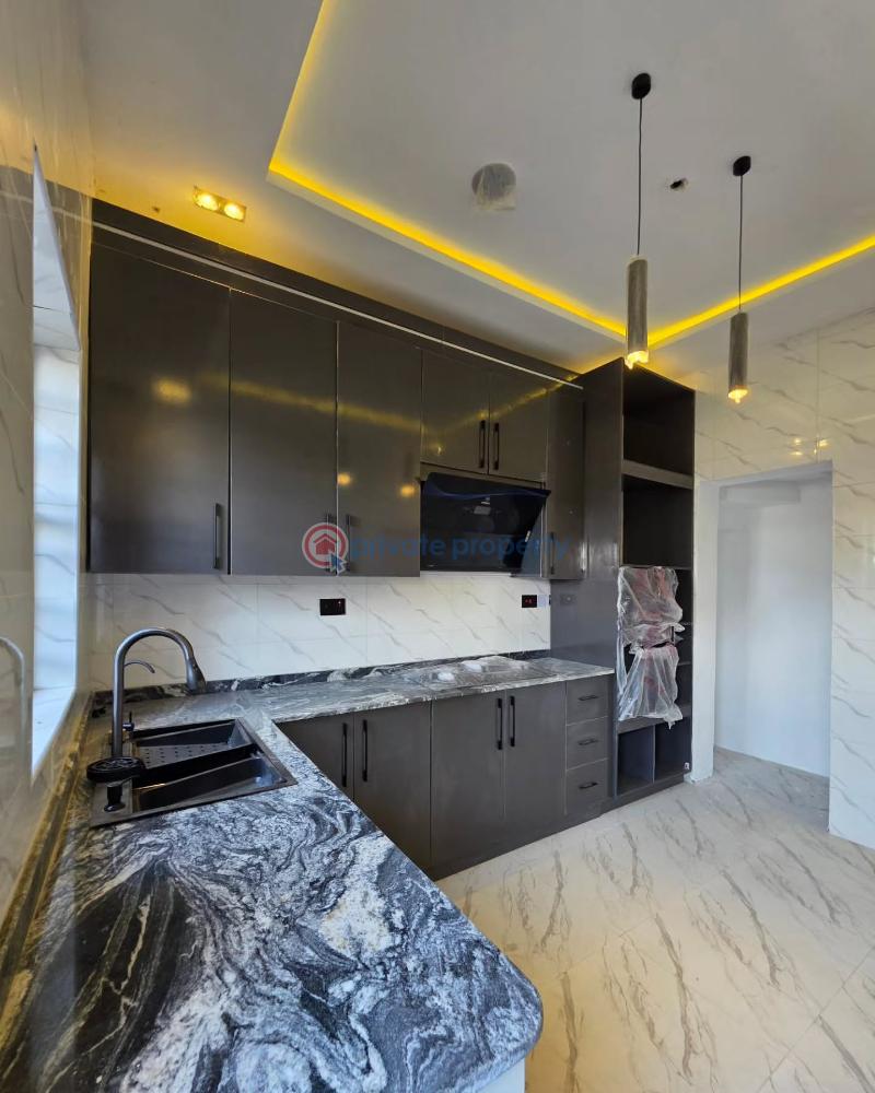 4 bedroom Terraced Duplex For Sale Ikota Lekki Lagos - 16