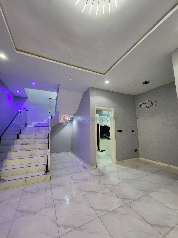 4 bedroom Terrace For Rent Orchid Road Lekki Lekki Lagos - 1
