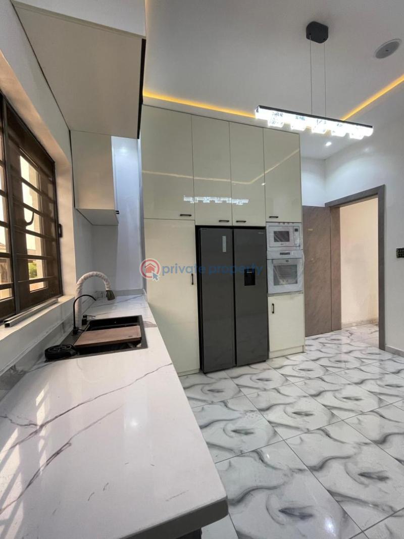4 bedroom Terraced Duplex For Sale Lekki Phase 1 Lagos - 3