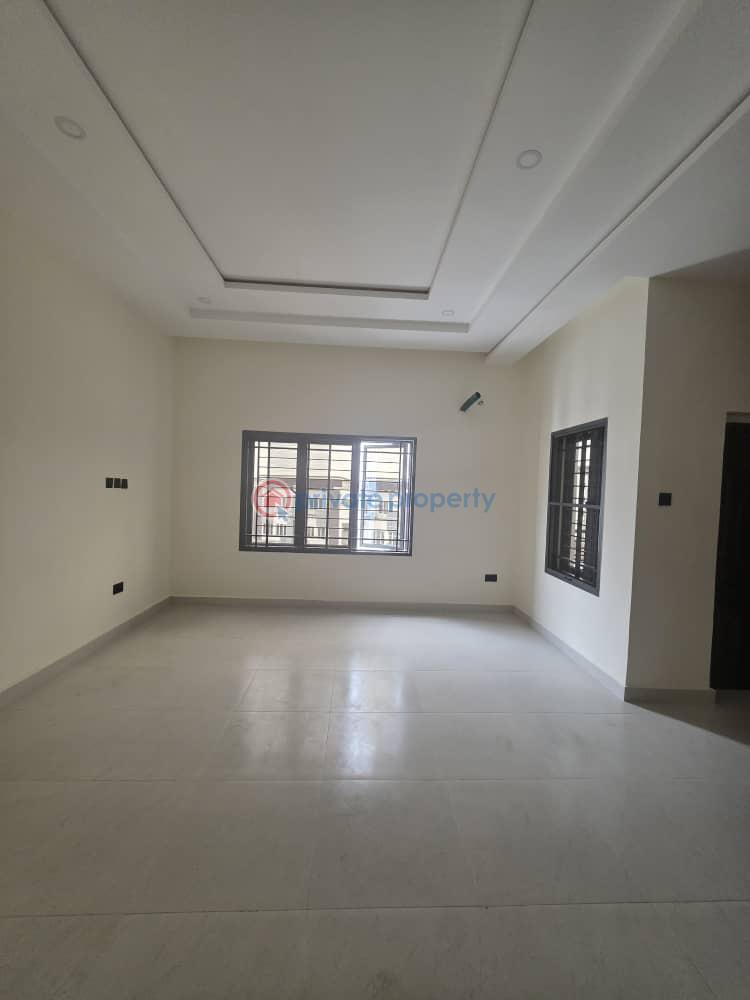 4 bedroom Terraced Duplex For Sale Jahi Abuja Phase 2  - 3