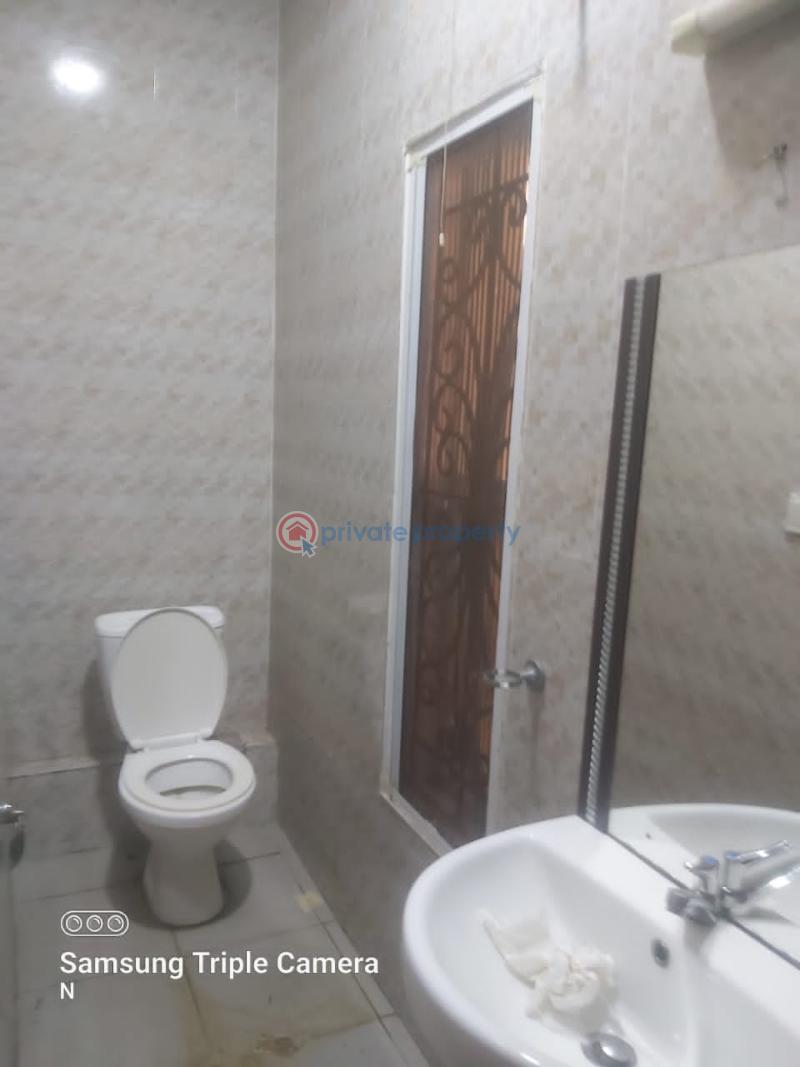 4 bedroom Detached Duplex For Rent Minimal Estate Ikeja Lagos - 3