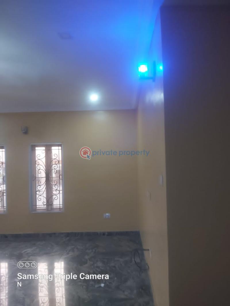 4 bedroom Detached Duplex For Rent Minimal Estate Ikeja Lagos - 7