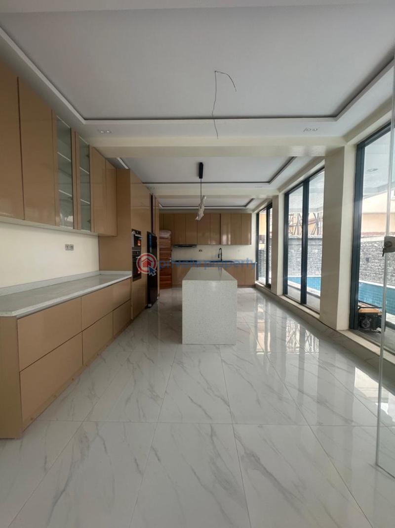 5 bedroom Detached Duplex For Sale Lekki Phase One Lekki Lagos - 11