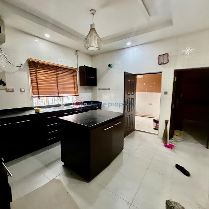 5 bedroom Detached Duplex For Rent Thomas Estate Ajah Lagos - 5