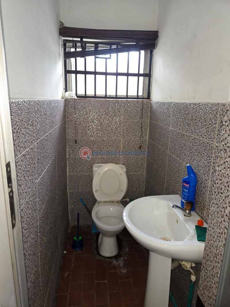 Spacious 5-bedroom detached house with bq. - 19 5 bedroom Detached Duplex For Rent Victoria Island Lagos - 19