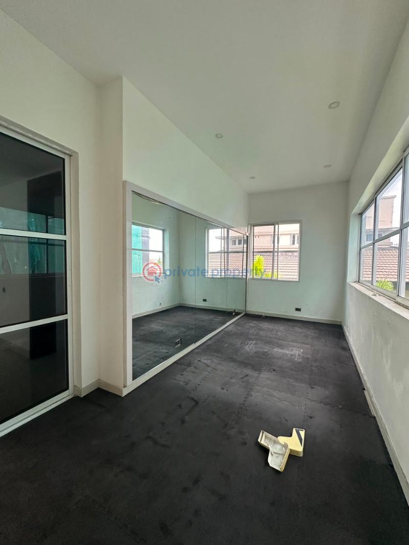 5 bedroom Detached Duplex For Rent Banana Island Ikoyi Lagos - 24