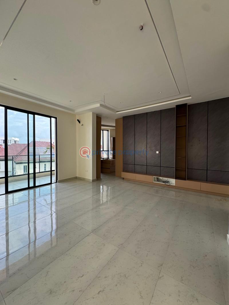 5 bedroom Detached Duplex For Sale Orchid Road Lekki Lagos - 11